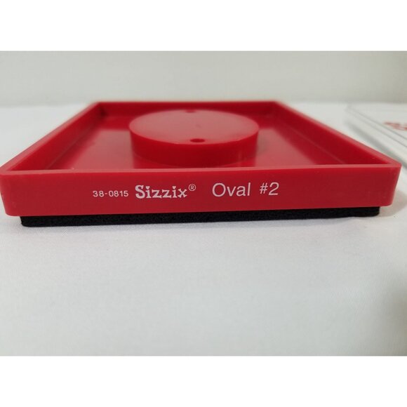 Sizzix Lot of 2 Red Die Cutter Heart #1 38-0800 Oval #2 38-0815 Provo Craft 4" - Picture 15 of 16